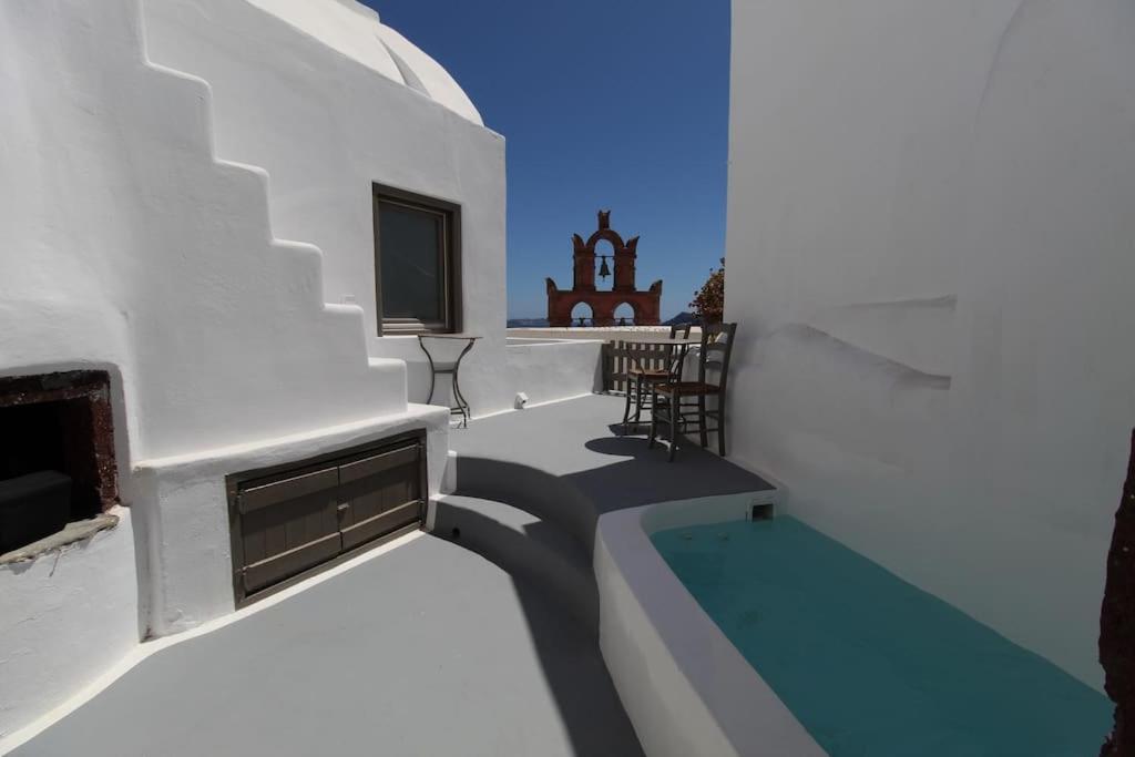 Astrea Suites "Ostria Cave Villa-Outdoor Jacuzzi" Oía Exteriér fotografie